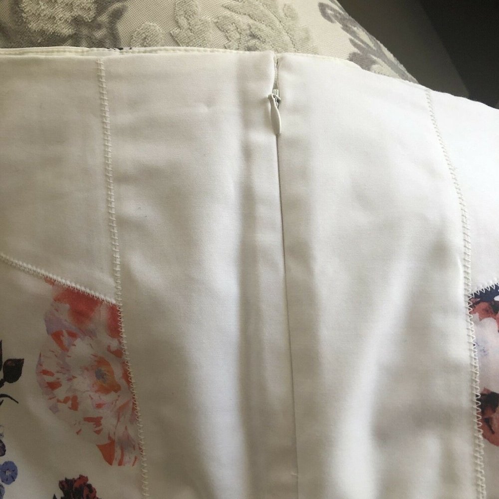 Club Monaco Skirt Pencil Floral Spring Career Casual Pockets - Picture 5 of 9